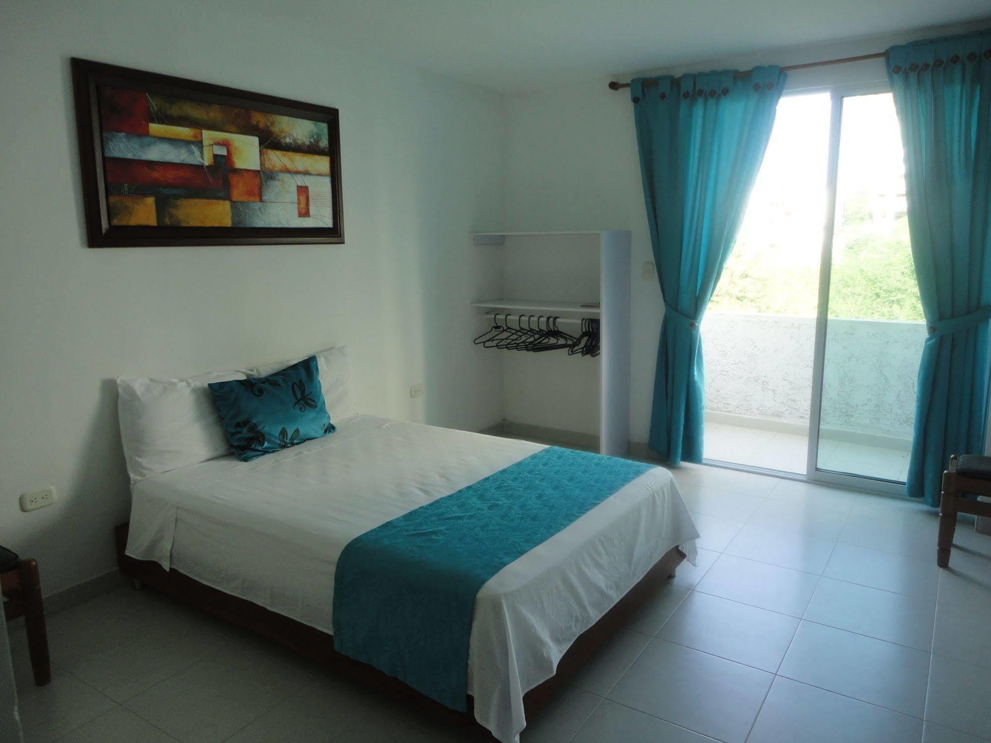 Brizzamar Hotel Santa Marta  Exteriör bild